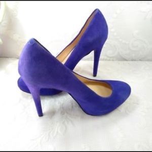 Blue Suede Pumps